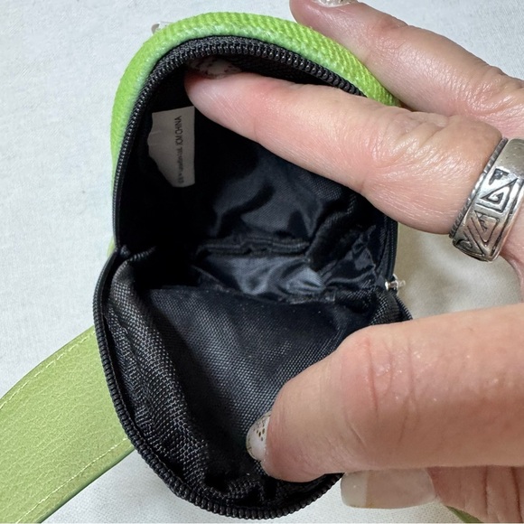 STAR WARS BABY‎ YODA/GROGU SILVER BACKPACK AND MINI KEYCHAIN BACKPACK - Picture 8 of 8